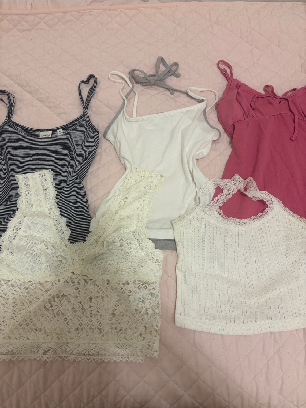 Aritzia, Brandy Melville, Aerie, Urban Outfitters Tank Top Bundle XS